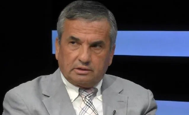 Protesta e PD, Idajet Beqiri: Halli i Berishës është personal, mendon se mund të bëjë “grusht shteti”