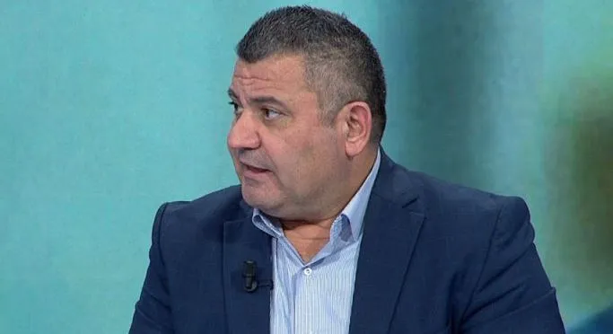 Protesta e PD, Mentor Kikia: Berisha u tregua i përulur, thirrja për bashkim risia e protestës