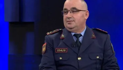 Protesta e PD/ Zëdhënësi i Policisë së Shtetit: Sulm i drejpërdrejtë! Janë përdorur sende të forta kundër efektivëve