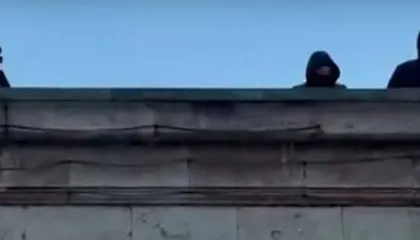 Protesta kombëtare e PD, snajperistët vendosen në terracën e kryeministrisë