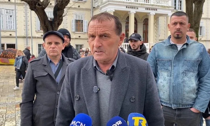 Protestat kundër resortit të Ulajt, banorët e Rrjollit takohen me Benet Becin: Do i drejtohemi Ambasadës së SHBA