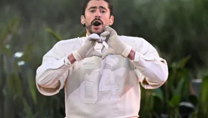 Pse Bad Bunny fshiu çdo gjë në Instagram?