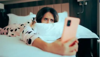 Pse gjithnjë e më shumë njerëzit nuk duan të bëjnë telefonata?