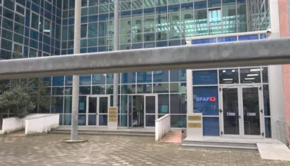 “Pse i ke fshehur provat, apo ke frikë”/ Debate mes prokurorit e avokates së Altin Ndocit në gjyq