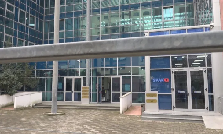 “Pse i ke fshehur provat, apo ke frikë”/ Debate mes prokurorit e avokates së Altin Ndocit në gjyq