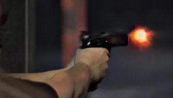 “Pse më ngacmon të fejuarën”! Ja si nisi sherri në Rrugën e Kavajës, partnerja transportoi në spital 34-vjeçarin…