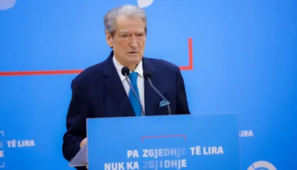 “Pse nuk vjen këtu?”, Berisha i përgjigjet protestuesve të Rrjollit: Ju mbështesim, por gjithçka duhet bazuar mbi dokumente të sakta