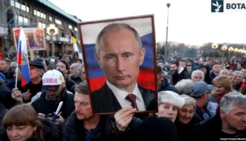 Pse Putini po bëhet gjithnjë e më popullor në Serbi?