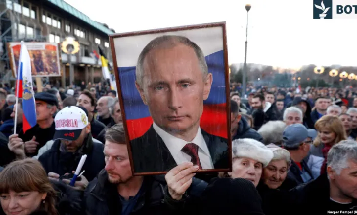 Pse Putini po bëhet gjithnjë e më popullor në Serbi?