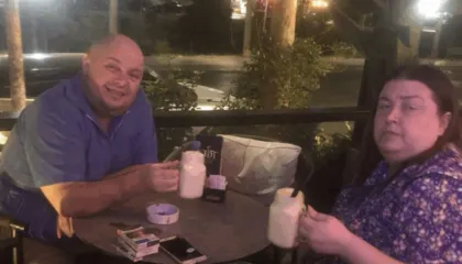 Publikoi në rrjete sociale të motrën gjysmë zhveshur/ Shtrohen në Psikiatri Genardi dhe Sonida