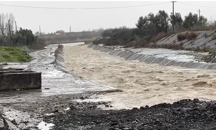 Punimet e ‘Salillarit’ për Korridorin 8 përmbytin banesën në Bradashesh, familja Meta: Askush nuk mban përgjegjësi
