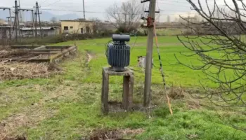 Punonjësi humbi jetën duke riparuar defektin në shtyllë, procedohen penalisht inxhinieri elektrik dhe dy elektricistë