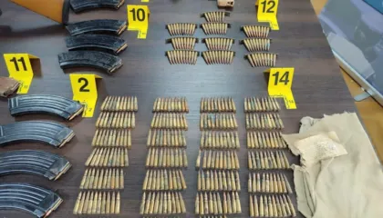 Pushkë të gjata, granata e antiplumb ushtarak, gjendet një tjetër ‘arsenal’ armësh në Kosovë