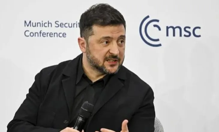 Putin do më helmojë si Navalnyn? Zelensky në Mynih: Përpiqem të mos mendoj për planet e presidentit rus