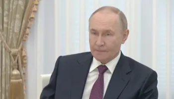 Putin rrit kontrollin në internet, firmos ligjin e ri
