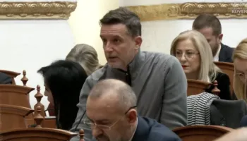 “Qendra shëndetësore nuk funksionon prej 4 muajsh”, Braçe i kërkon llogari ministres së Shëndetësisë