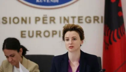 “Qeveria ndërton ‘ligje me porosi’”/ Raporti i Transparency International Xhixho: Afera korruptive, zyrtarë të lartë…