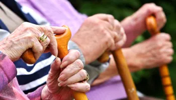 Qeveria planifikon të japë bonus për pensionistët, çfarë pritet të ndodhë në shtator, pritet rishikimi i formulës…