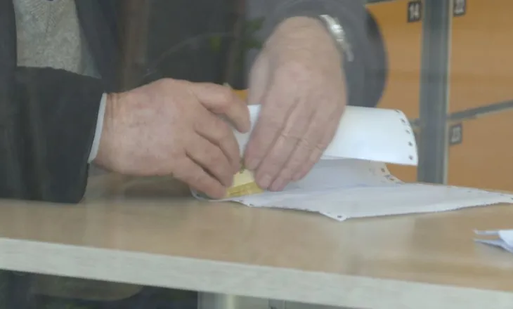 Qeveria planifikon të japë bonus për pensionistët edhe këtë fundvit