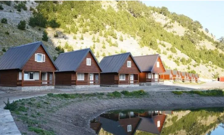 Qindra aplikime për Paketën e Maleve në Elbasan, interes i lartë për investime në agroturizëm në Gjinar e Funar