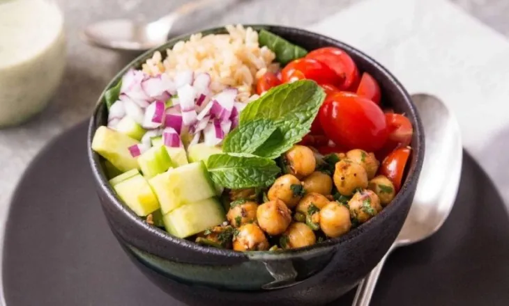 Qiqrat dhe dhimbjet e shpinës, pse duhet të konsumojmë një grusht çdo ditë