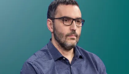 Qori: Berisha është personi më i diskredituar në 35 vite, kërkon të bashkëqeverisë me Ramën