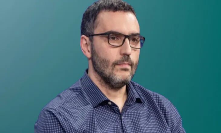 Qori: Berisha është personi më i diskredituar në 35 vite, kërkon të bashkëqeverisë me Ramën