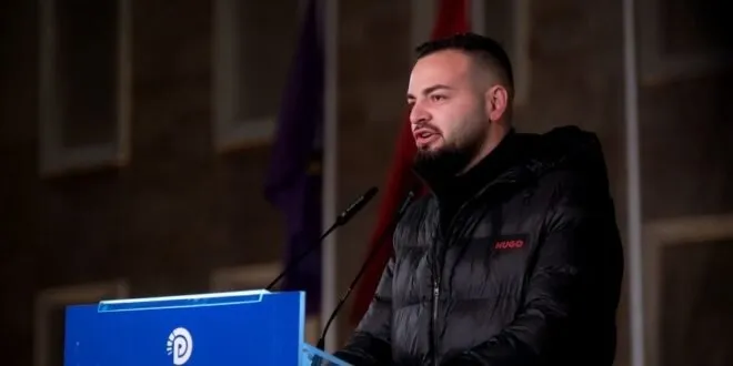 Qytetari: Shqipëria po humbet të rinjtë, shteti nuk funksionon, nuk mund të heshtim!