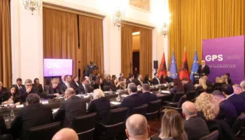 Rama “furtunë” në qeveri, shkarkon Ballukun, Koçiu shkon zv/kryeministre, Karakaçi te Infrastruktura, Lamallari…