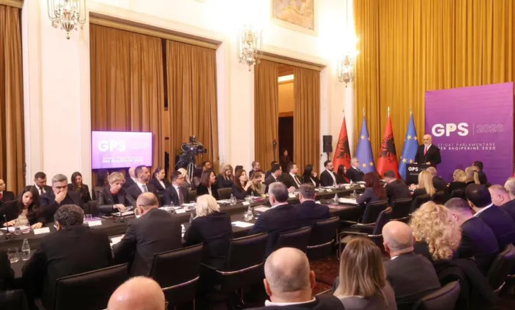 Rama “furtunë” në qeveri, shkarkon Ballukun, Koçiu shkon zv/kryeministre, Karakaçi te Infrastruktura, Lamallari…