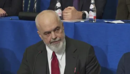 Rama i kërkon Trump ndihmë për Hashim Thaçin: Të bëjmë diçka para se gjëra të këqija të ndodhin (VIDEO)