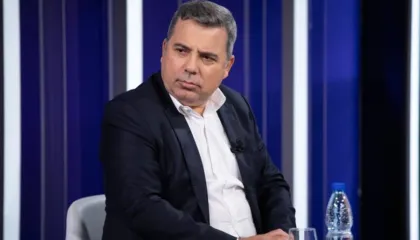 “Rama në qendër të dosjeve në SPAK”, Abilekaj ngre akuza: Kryeministri s’mund të fshihet pas të tjerëve, ai është..