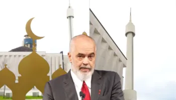 Rama publikon pamjet e xhamisë së rikonstruktuar të Ballies: Arkitektura më e bukur në botë