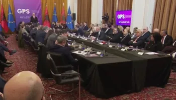 Rama shkund befasishëm qeverinë: bie Balluku, merr me vete Spiropalin e Vengun