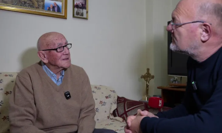 “Ramë në pritë në Borsh”/ Stillo Papadhima, shqiptari i fundit që i mbijetoi kampeve naziste rrëfen në Exclusive se si u dërgua në Gjermani: Na jepnin 60 gram bukë në ditë