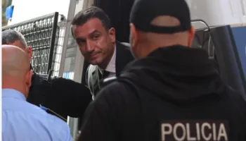 Reagojnë avokatët e kryebashkiakut Veliaj: Shembulli ekstrem i shkeljeve brutale të procesit ligjor