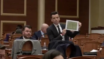 “Realiteti është një fushë me lopë”, Shehaj nxjerr foton, reagon Ibrahimaj: Është në fazën virtuale