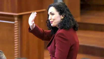 Realiteti politik rrezikon ta çojë Kosovën drejt një krize të re/ President i ri ose zgjedhje të reja