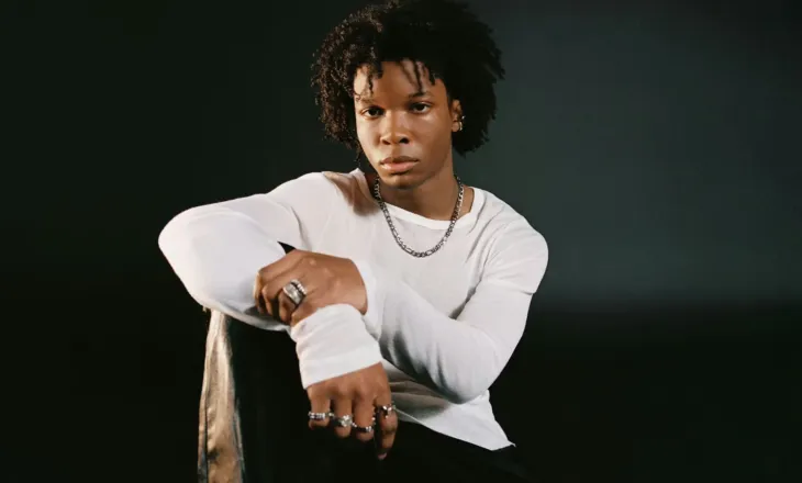 Reperi D4vd nën hetim për vdekjen e vajzës 15-vjeçare në automjetin e tij