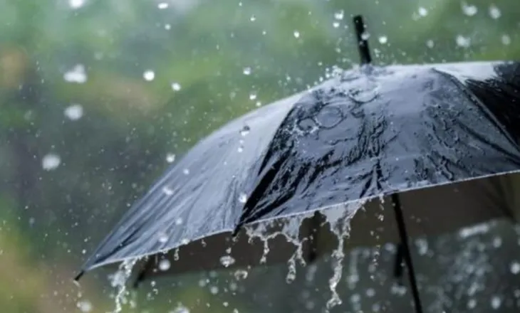 Reshje shiu në të gjithë vendin, si parashikohet moti për këtë të enjte