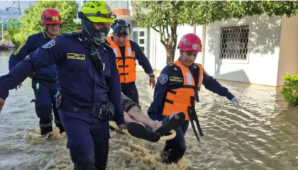 Reshjet e pazakonta shkaktojnë tragjedi në Kolumbi, të paktën 13 të vdekur dhe qindra familje të përmbytura
