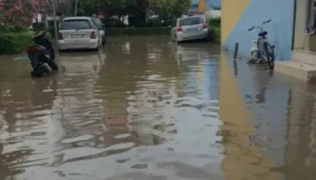 Reshjet e shiut përmbysin Lezhën, probleme me energjinë elektrike në disa zona