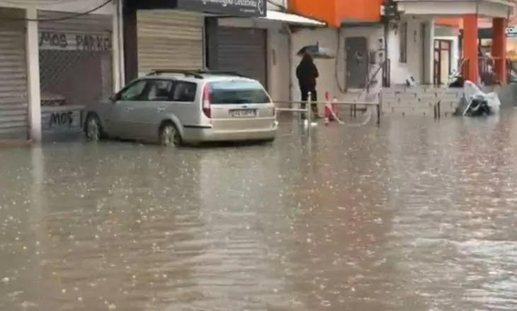 Reshjet e shiut shkaktojnë përmbytje në Lezhë, probleme me energjinë elektrike