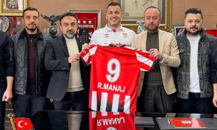 Rey Manaj rikthehet në Turqi: Sulmuesi shqiptar firmos kontratën me Sivasspor