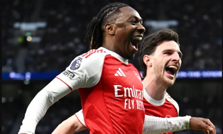 “Ringjallet” Arsenal, fitore e madhe në derbi. Eberechi Eze i jashtëzakonshëm (video)