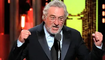 ROBERT DE NIRO THIRRJE KUNDER TRUMP: REZISTONI