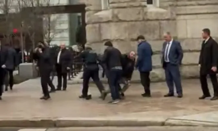 Rojet e sigurisë së Presidentit të Azerbajxhanit sulmojnë protestuesit në Uashington
