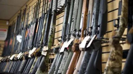 Rregulla të vjetra, armë të reja/ Evropa në test për eksportin e armëve