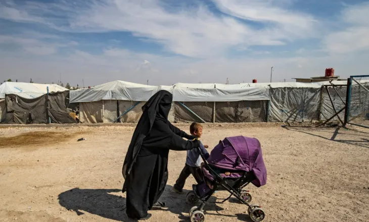 Rregullat e kampit ‘Al Hol’/ Avokati: Kur vdes burri, gruaja martohet me një ushtar