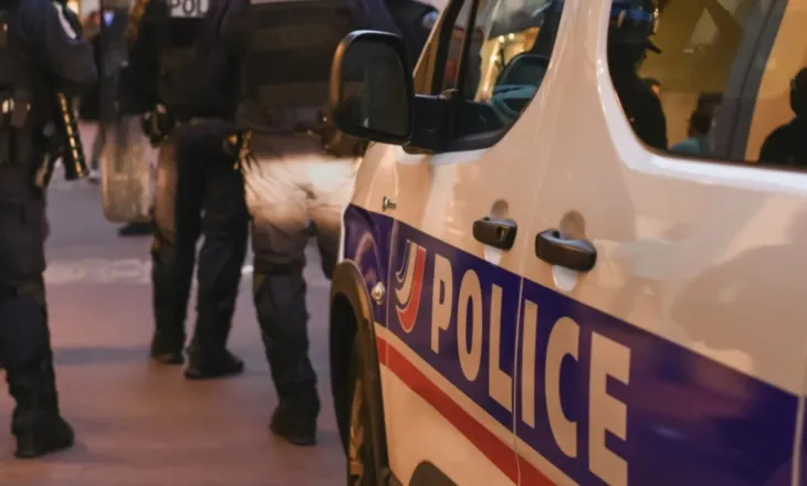 Rrëmbyen dhe mbajtën peng një gjyqtare dhe nënën e saj për 30 orë, autoritetet franceze vënë në pranga 5 persona